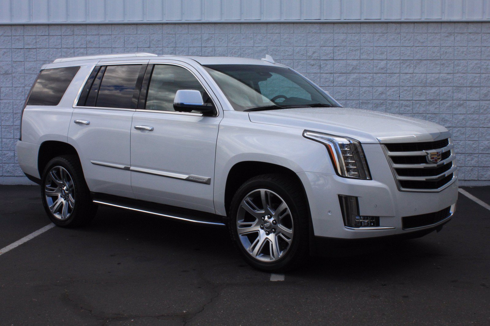 New 2020 Cadillac Escalade Luxury Sport Utility in Tucson #C4224 ...